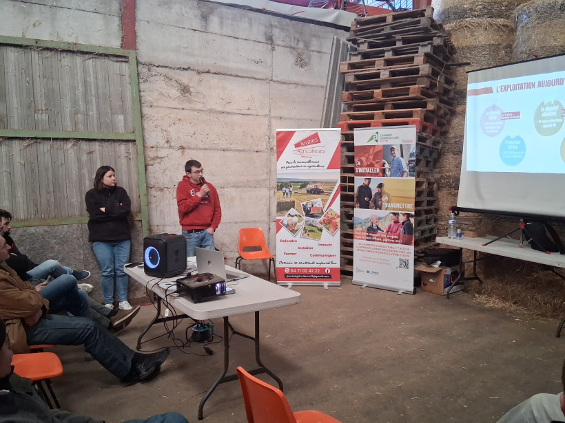 Présentation du GAEC de Montchiroux par Adrien Gibert, repreneur d'une exploitation