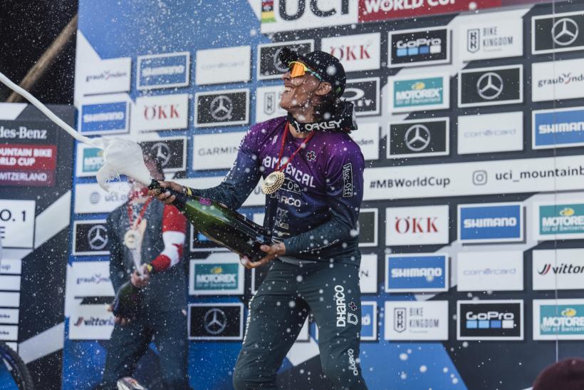 Amaury Pierron remporte sa 3e manche sur 4 en Suisse.