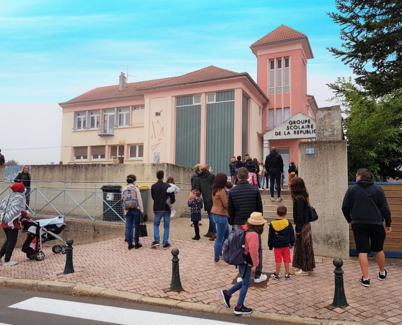 Portes ouvertes pour l'école publique de la République à Brives-Charensac
