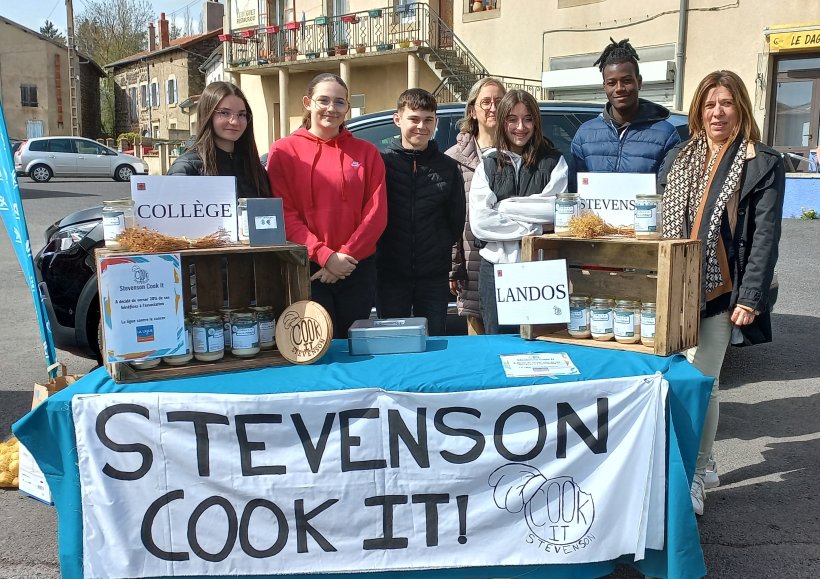 Les élèves de 3e du collège Robert-Louis-Stevenson de Landos