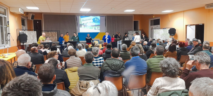 Réunion publique à Saint-Pierre-Eynac