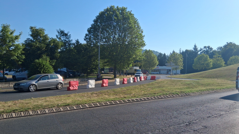 La sortie du rond-point sera limité à une voie