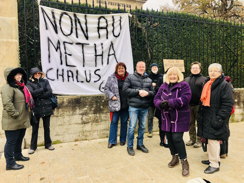 La manifestation devant la sous-préfecture du 8 décembre 2022.