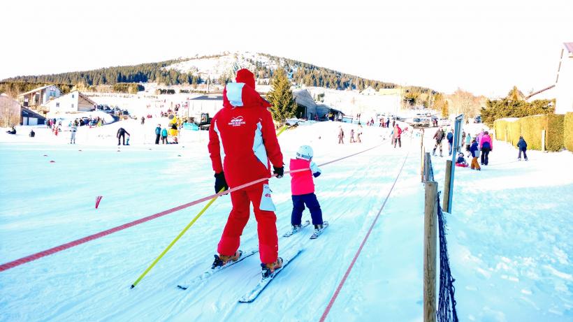 Le fil neige et la piste du petit chalet ouvriront le 18 décembre 2021.