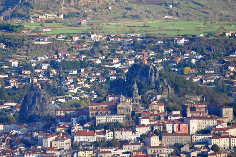 Un "click & collect" de stupéfiants démantelé en vieille ville du Puy