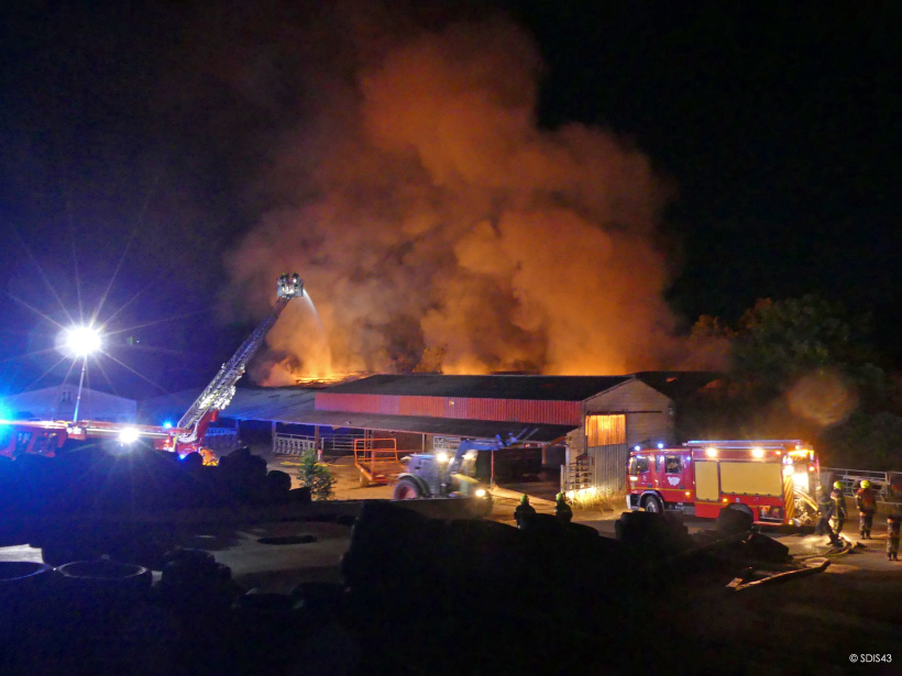 L'incendie à Mazeyrat d'Aurouze