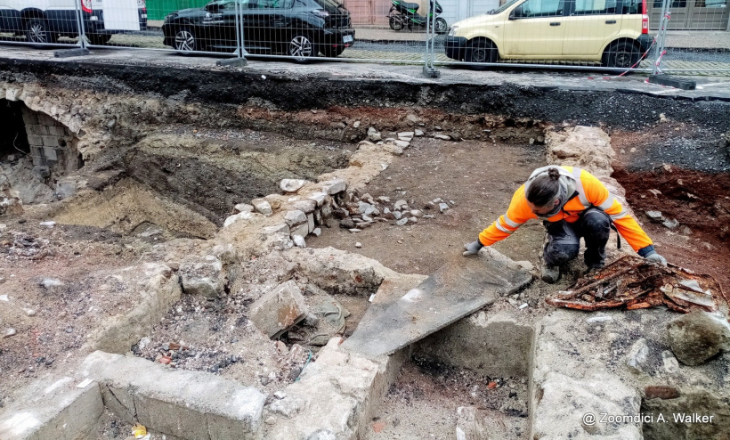 Les fouilles archéologiques de la place du marché couvert terminent le 30 avril 2021.