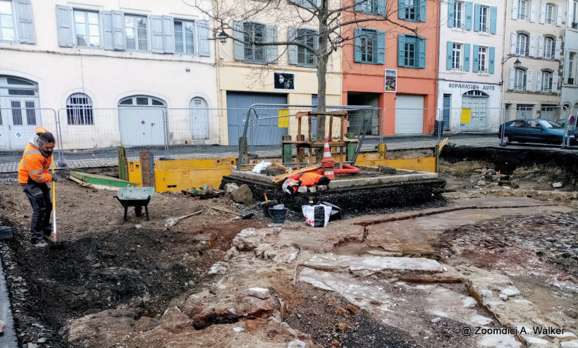 Les fouilles archéologiques de la place du marché couvert du 22/04 au 30/04 2021.