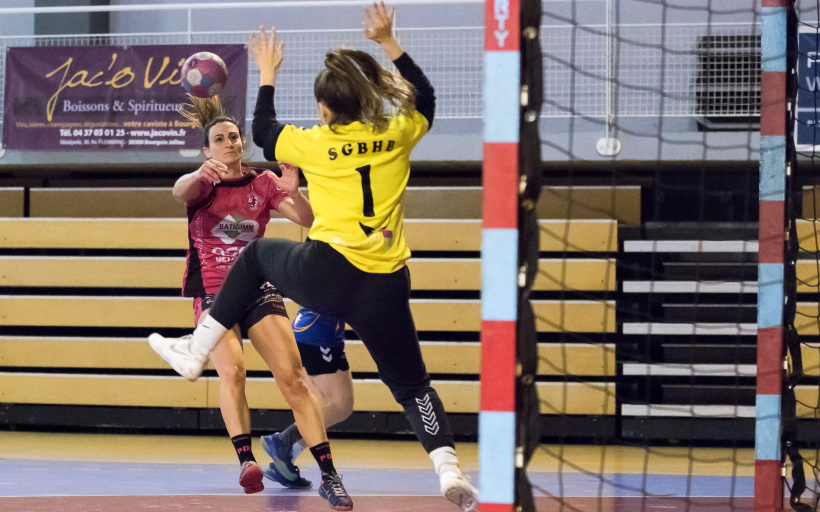 la gardienne Alizée Lemos, meilleur joueuse du match avec 12 buts arrêtés.