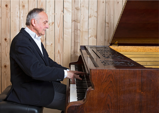 Joël Rigal sera au piano et à la présentation de l'exposition.
