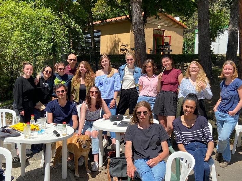 Les 14 étudiants en radio du Cuej à Vorey.