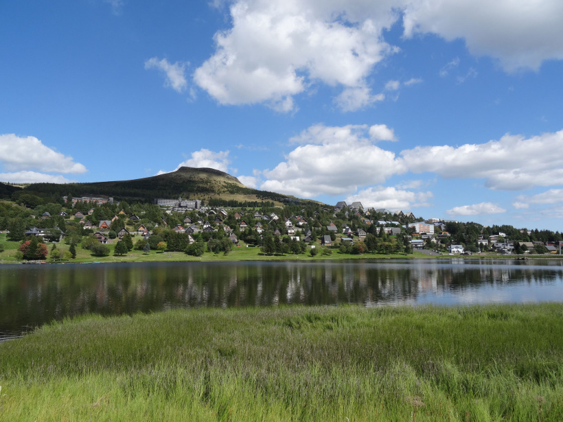 Lac des Hermines, Super-Besse