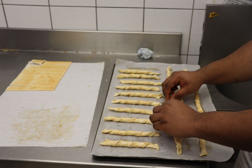 Cuisiner, une façon pour ces hommes de se vider la tête. 