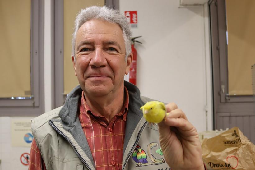 Jean-Louis Robert, président de l'association Oiseau Club 43