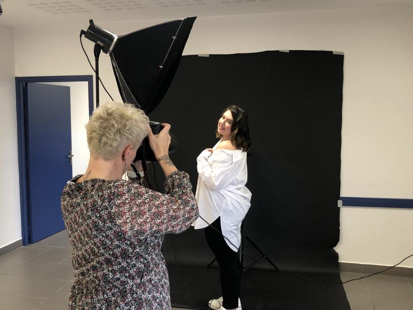 Noémie, une jeune altiligérienne de 20 ans a été prise en photo. 