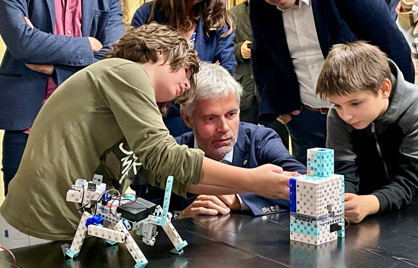 Visite de l'École du Numérique et de l'atelier de robotique pour les enfants