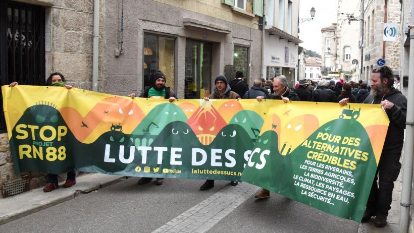 Le collectif Cachalot demande à la mairie de Monistrol de stopper la bétonisation.