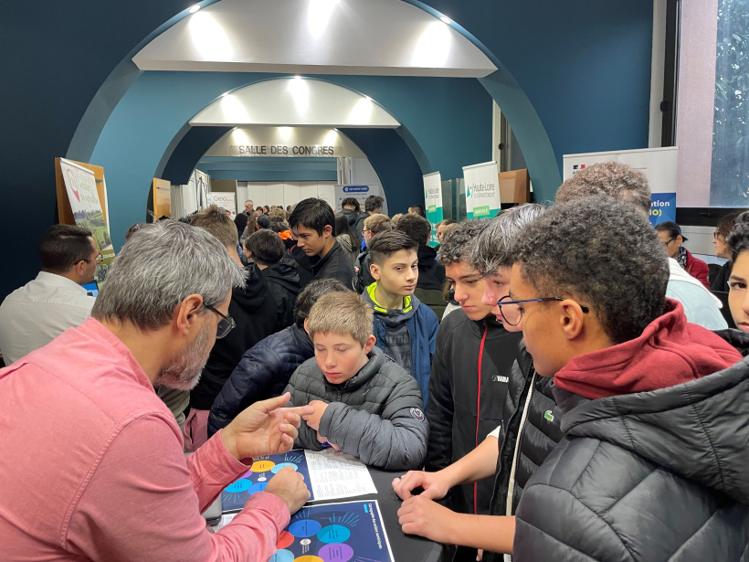 Les jeunes élèves de Troisième et de Seconde à la rencontre de professionnels ce jeudi