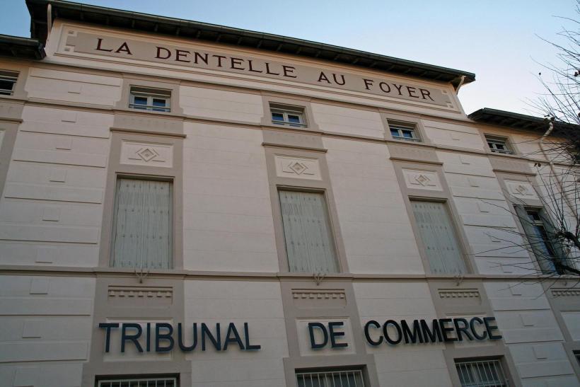 Le Tribunal de commerce du Puy en Velay, un lieu autant austère qu'indispensable.