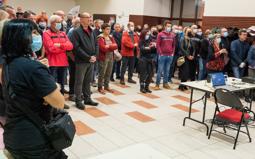 Lors de la remise du chèque au profit de la Ligue contre le cancer.