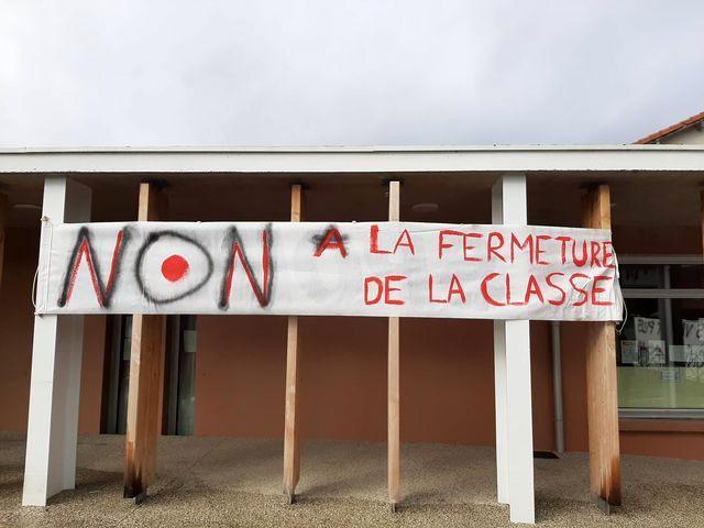 Vals se mobilise contre la fermeture d’une classe en maternelle à la rentrée.