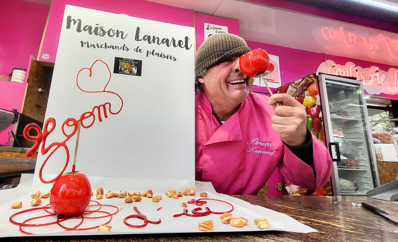 Bruno Lanaret, le cœur sur la main et la pomme d'amour. 