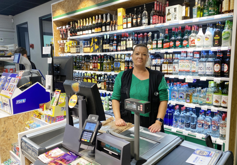 Laeticia Vignal tourne la page après 15 ans de services au Carrefour lantriacois.