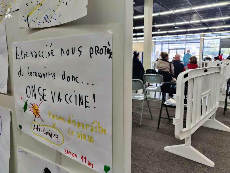 Au Puy, un coin enfants accueille déjà les 5-11 ans avec goûter et dessins.