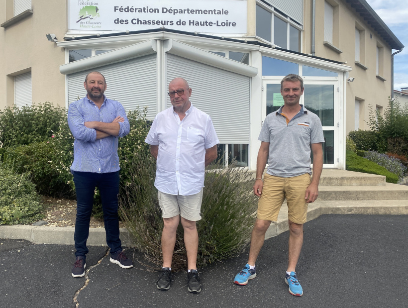 Franck Brun, Louis Garnier et Hugues Giraud, de la Fédé des Chasseurs Hte-Loire. 
