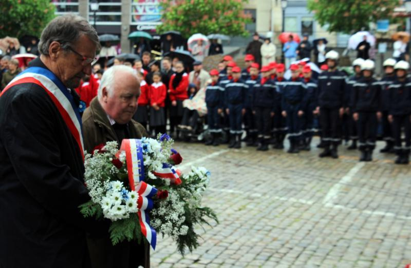 En 2015, Joseph Nonnenmacher a été fait chevalier de la Légion d’Honneur.