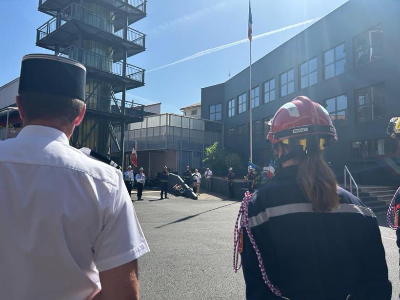 Un hommage aux pompiers décédés dans l’exercice a été rendu durant la cérémonie