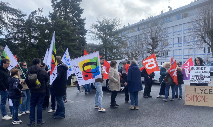 Les petites écoles des villages sont directement menacées en Haute-Loire. 