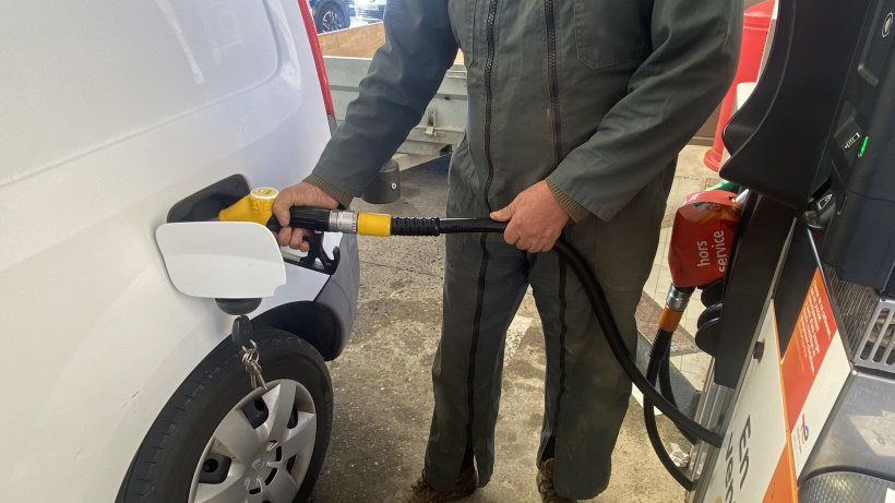 Des prix record à la pompe