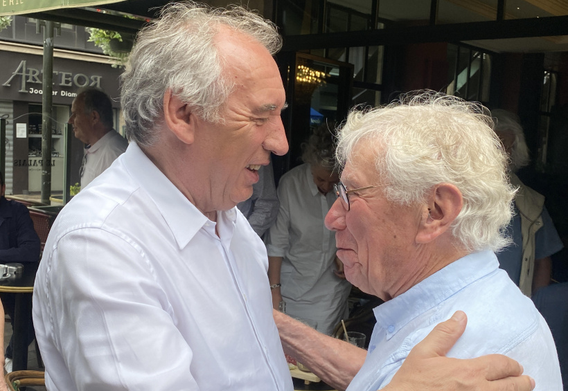 Deux amis de longues dates se sont retrouvés sur la terrasse du Palais (avec Gérard Roche)