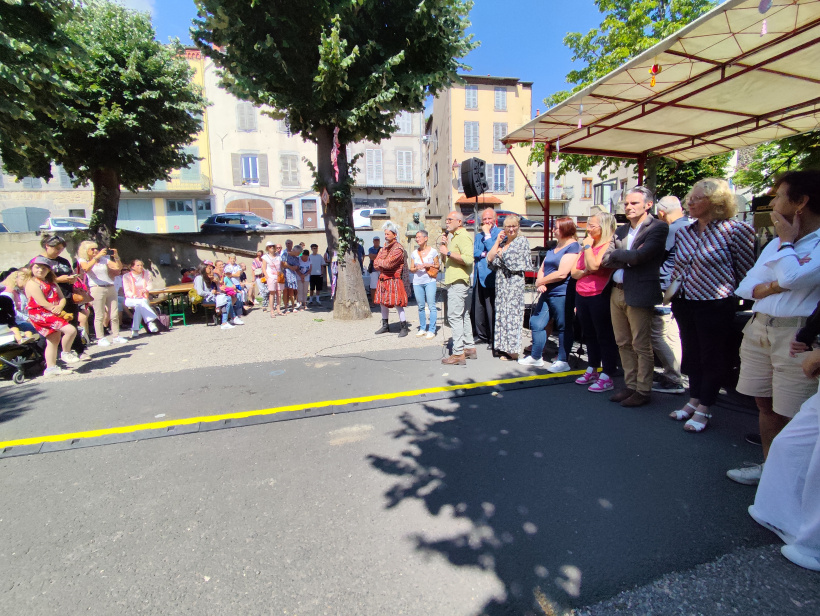 Fête dans la Ville Champeix