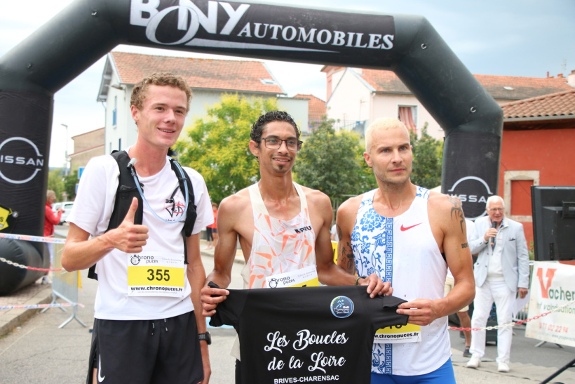 Le podium masculin de la course