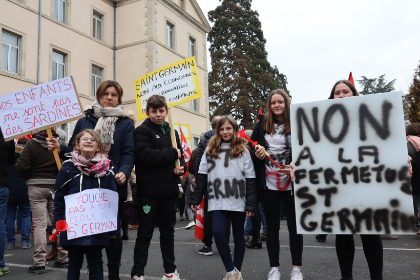 Grève à l'Éducation nationale : « l'École est l'âme de nos villages