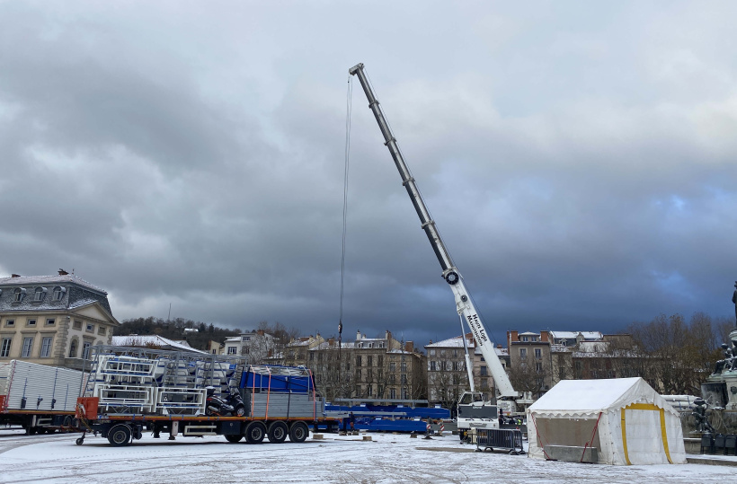 Jamais une grande roue n'avait été envisagée durant le marché de Noël, au Puy-en-Velay. 
