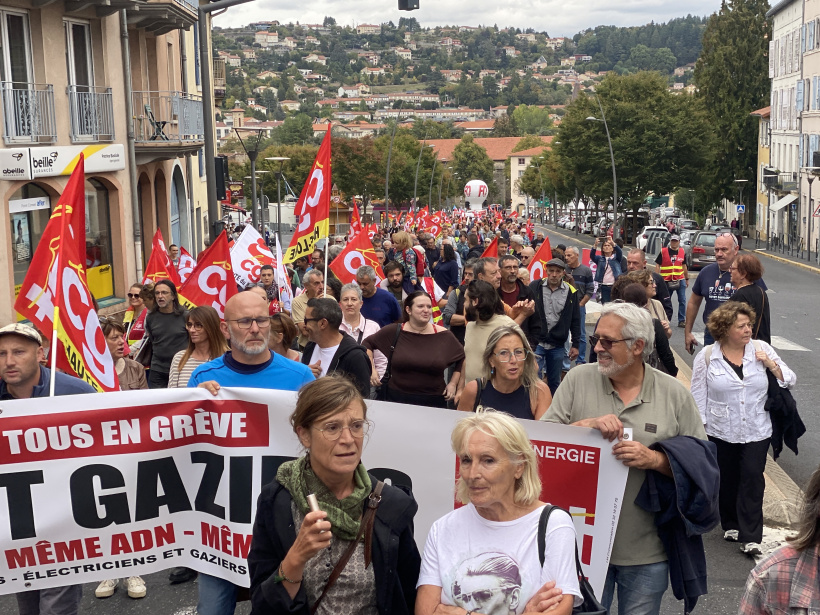 Ce sont environ 1000 personnes qui ont participé au mouvement du 29 sept 2026.