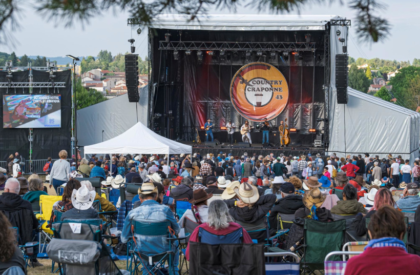 Le festival de Craponne attire des milliers de personnes chaque année. 