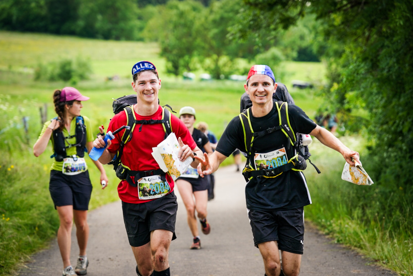 Les coureurs gardent le sourire