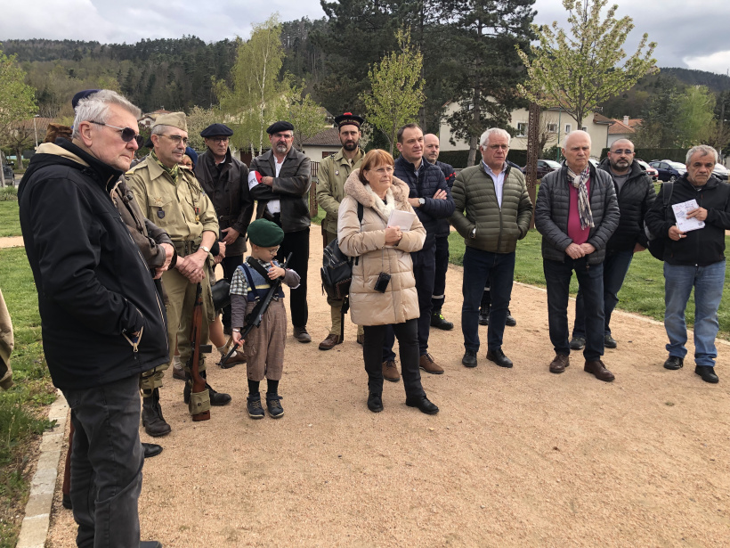 Présentation des reconstitutions de la 2ème guerre mondiale à Coubon