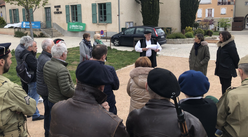 Présentation des reconstitutions de la 2ème guerre mondiale à Coubon