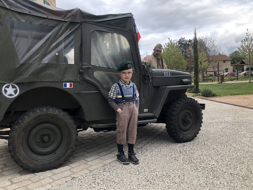 Djoulan, 6 ans, sera présent en tenue d'époque lors des reconstitutions