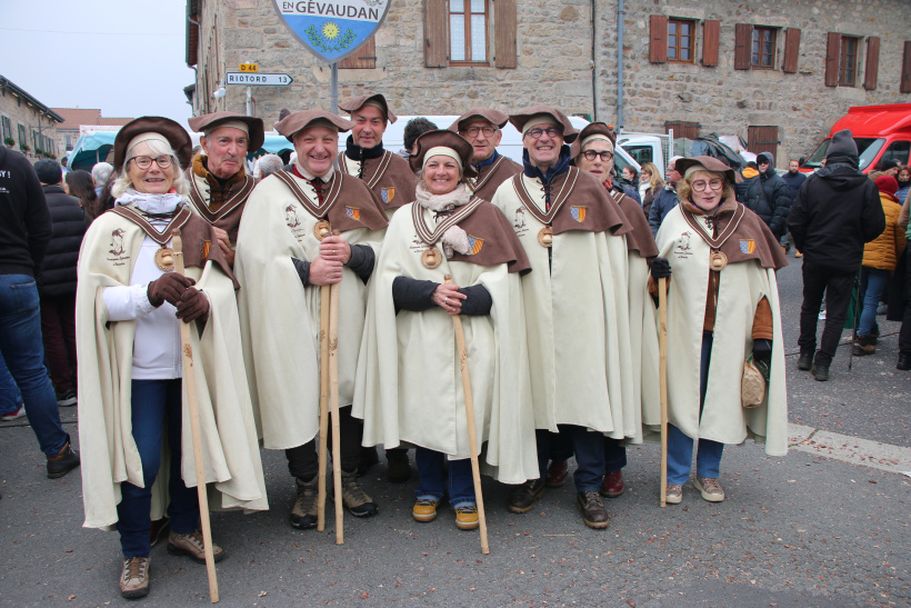  La confrérie des champignons Sylvestres en Gévaudan venue de Saugues