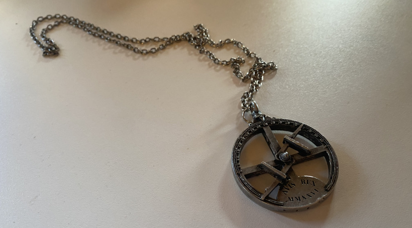 La médaille de l'édition 2026, véritable symbole