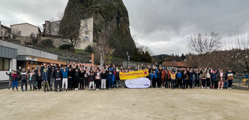 Elèves, élus et animateurs étaient réunis pour la Téléthon