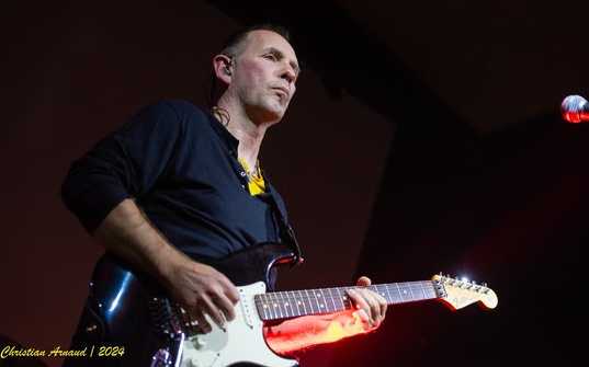 Jean-Pierre Louveton, artiste altiligérien bien connu de la sphère rock et métal. 
