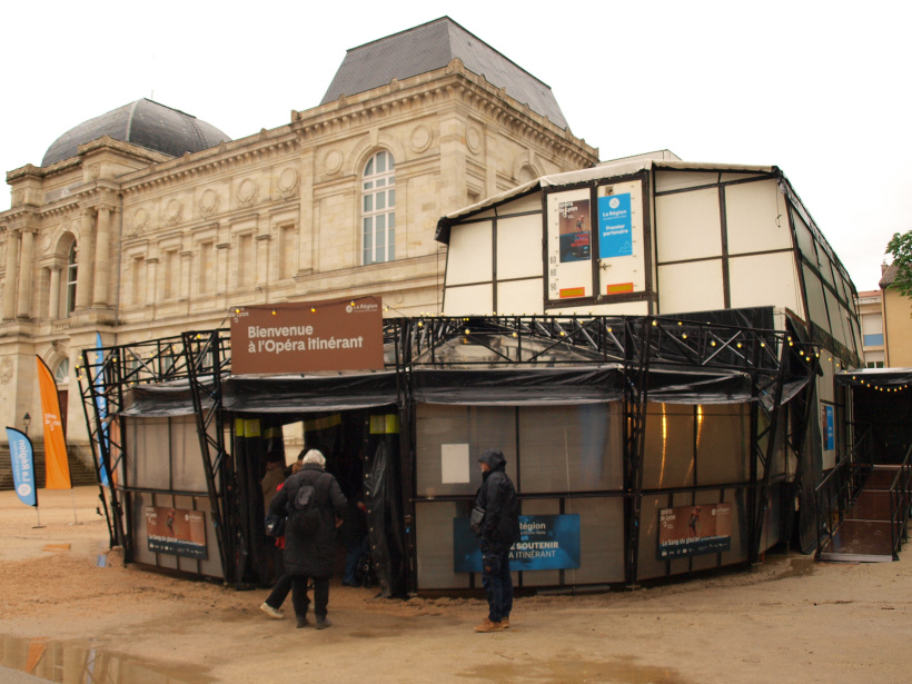 Camion opéra au jardin Henri Vinay