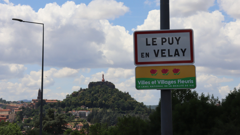 La ville du Puy est labellisée 3 fleurs depuis les années 90